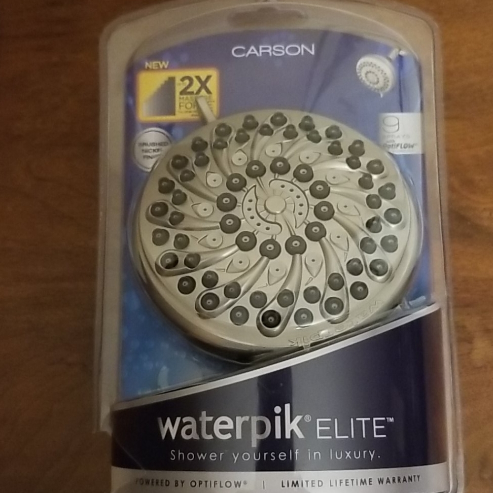Carson Waterpik Elite Showerhead NWOT